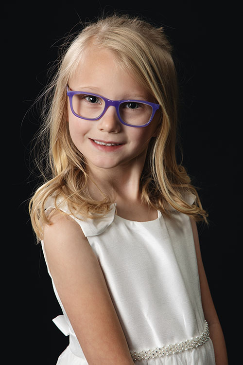  Ava June Dieringer